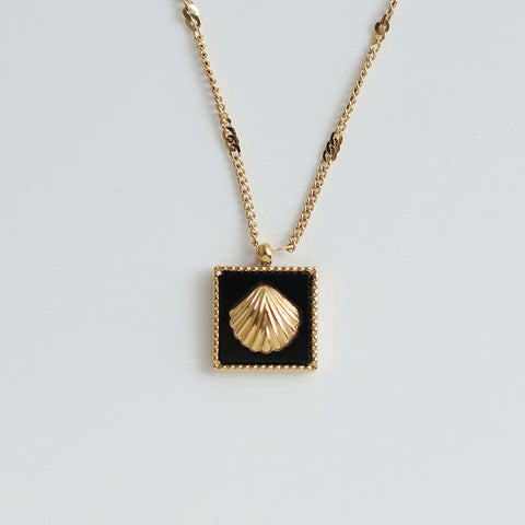 square shell  necklace